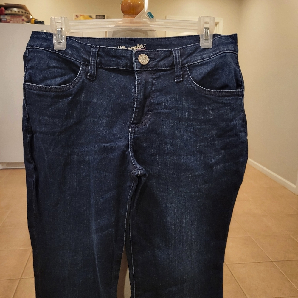 👖EUC~ WRANGLER JEANS